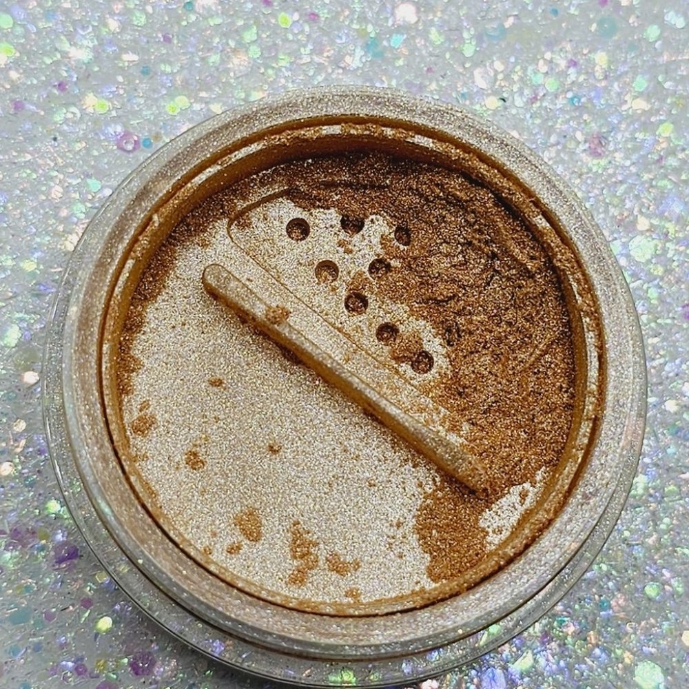 Artist Couture Summer Haze Diamond Glow Powder - Picture 6 of 6
